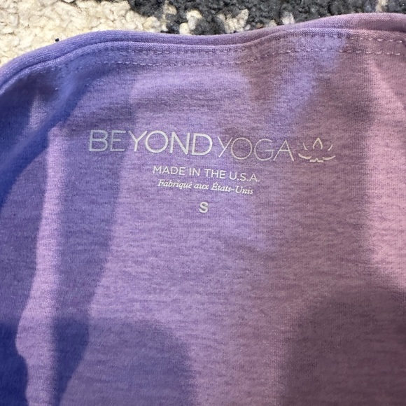 Beyond Yoga Caught in the Midi Leggings - Picture 3 of 12